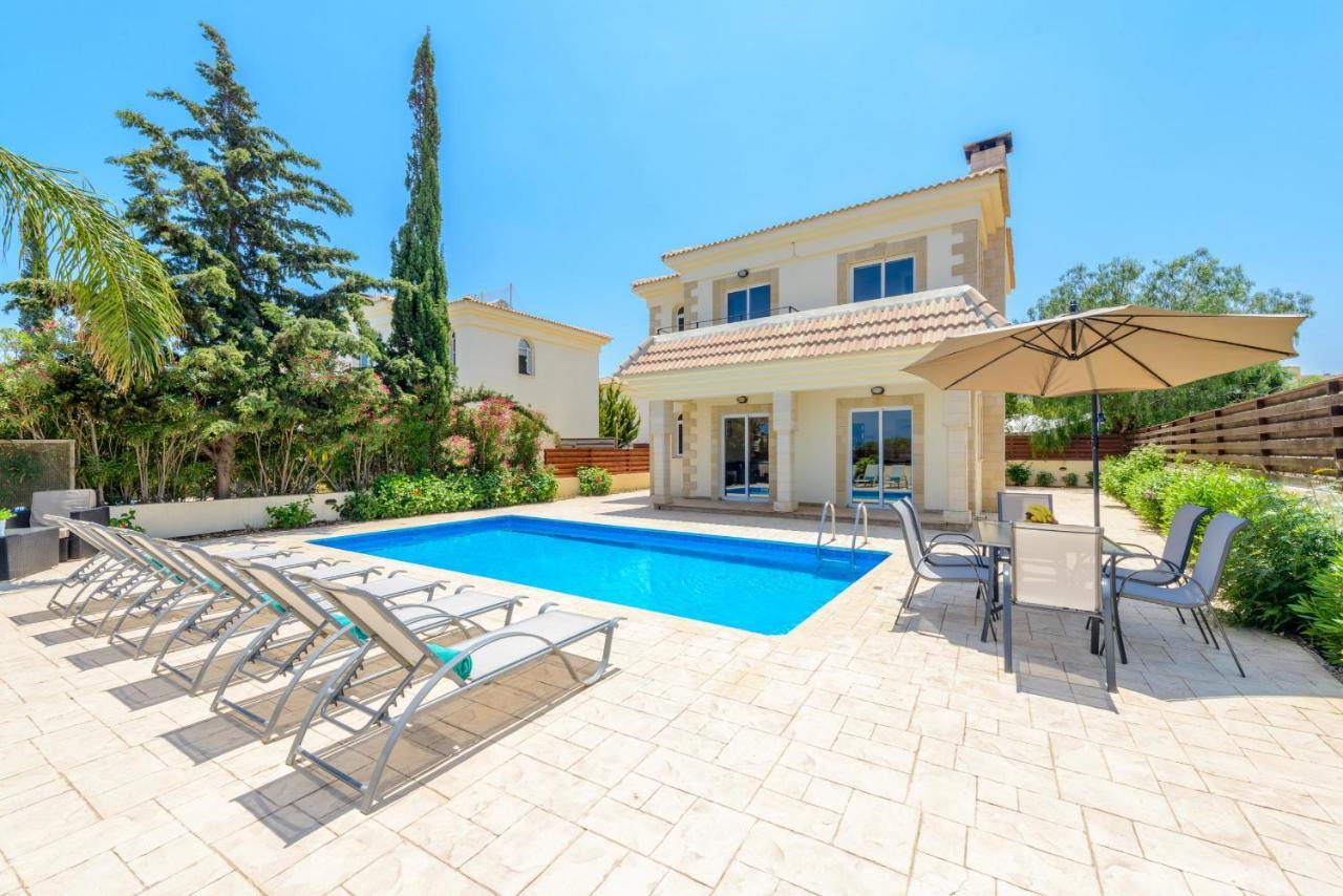 Villa Irina พาราลิมนี ภายนอก รูปภาพ